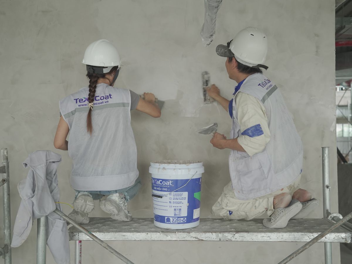 Quy trình thi công sơn hiệu ứng đòi hỏi kỹ thuật và thẩm mỹ hơn so với sơn nước