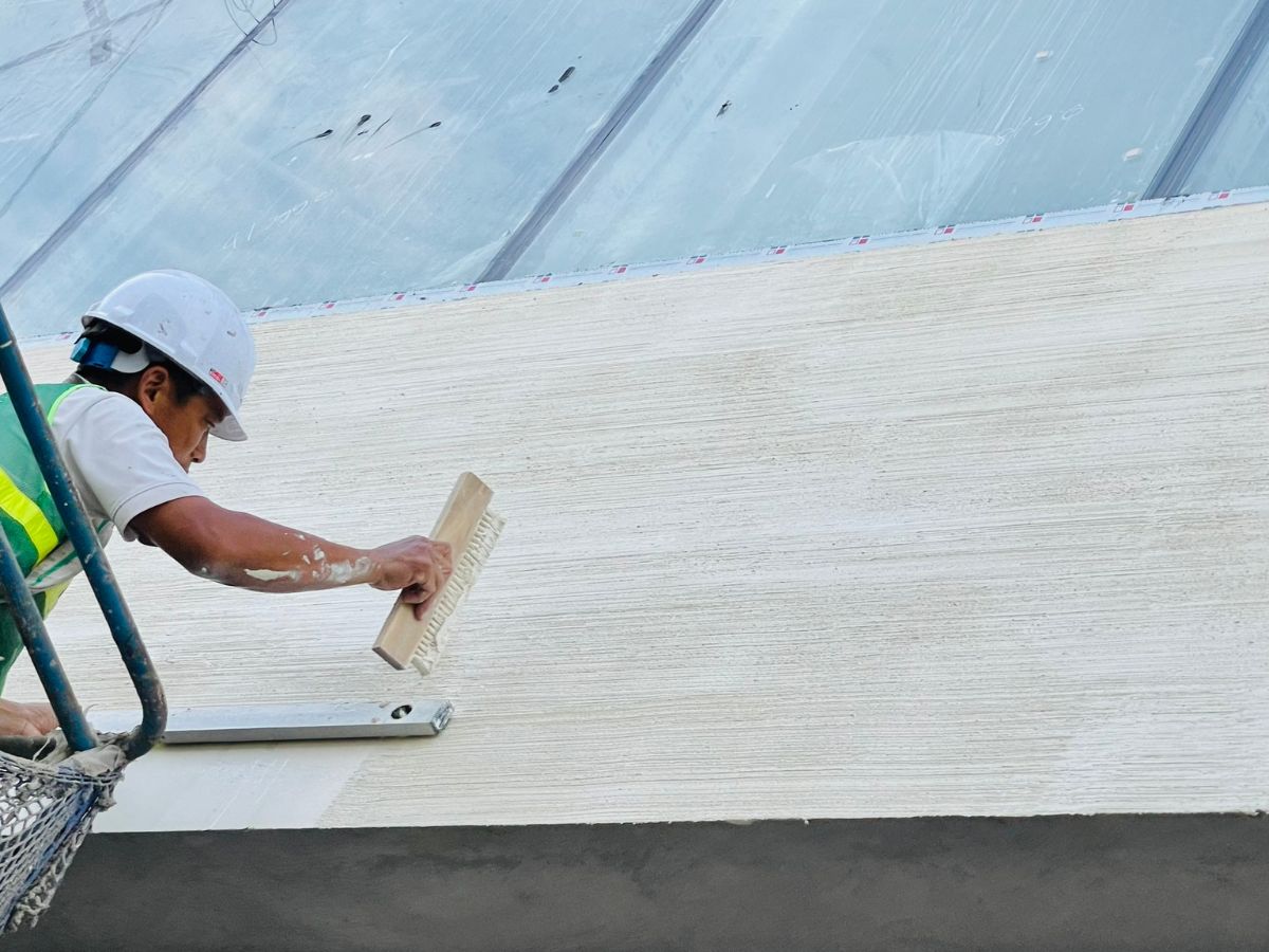 Tuyệt đối không nên thi công sơn hiệu ứng trong điều kiện thời tiết trời mưa