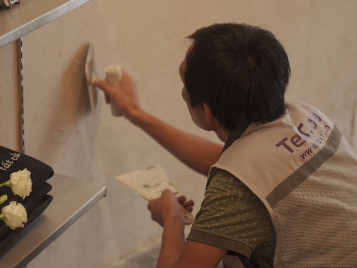 Hoàn toàn có thể thi công vữa hiệu ứng cho nhà cũ nếu bề mặt tường được xử lý đúng kỹ thuật